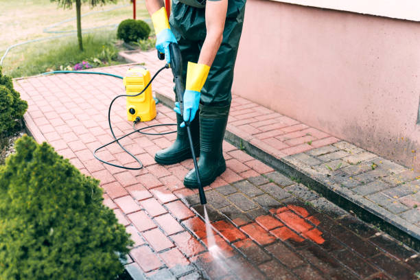 Spring Cleaning in Seven Lakes, NC